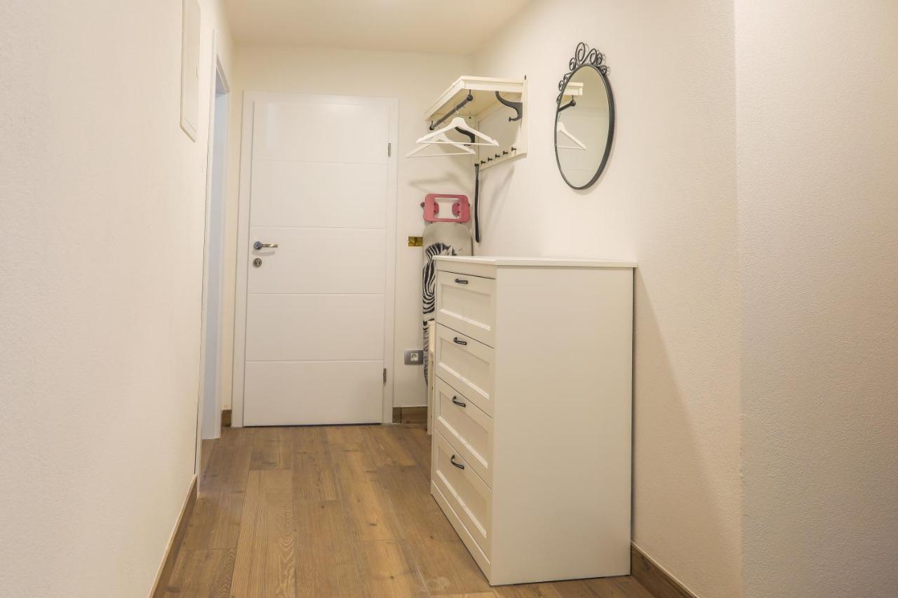 Apartmaji Tina Zgornje Gorje Luaran gambar