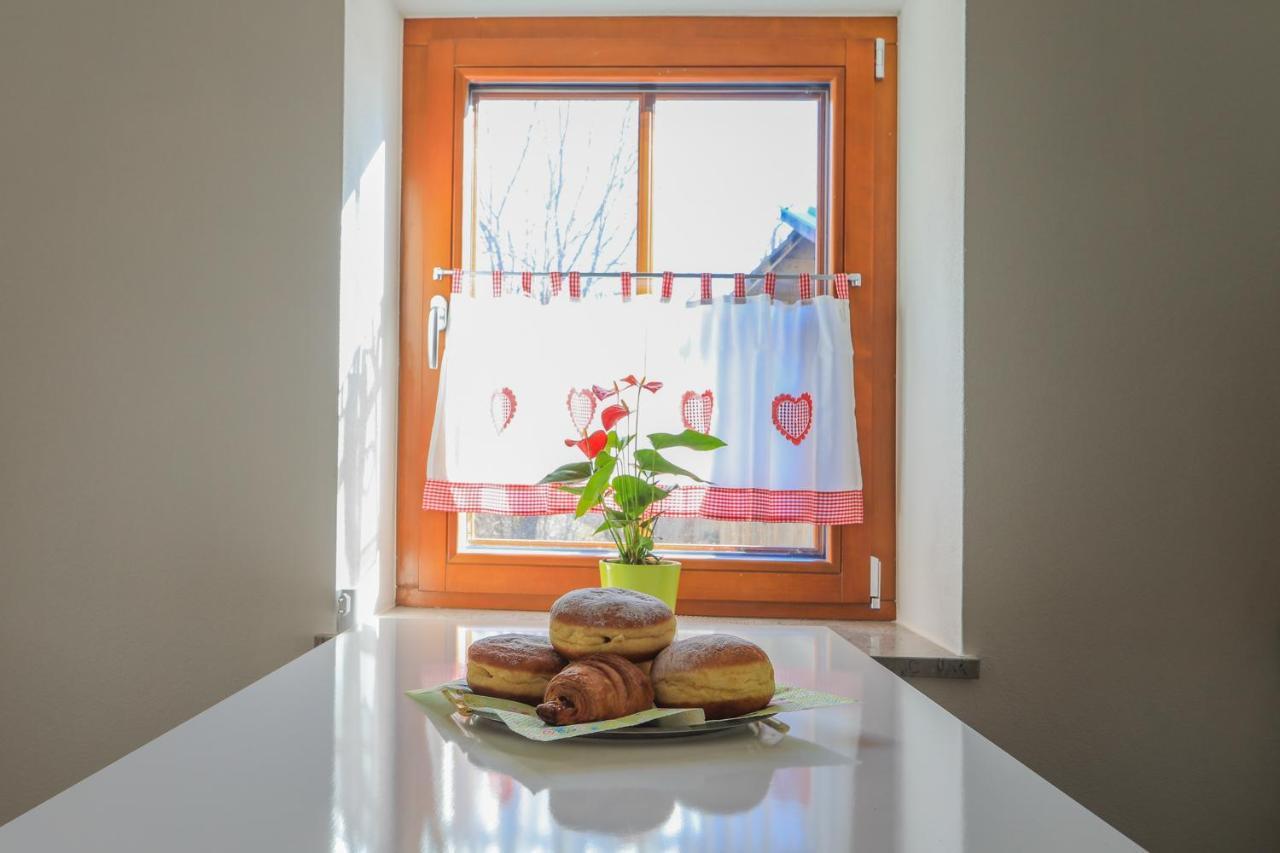 Apartmaji Tina Zgornje Gorje Luaran gambar