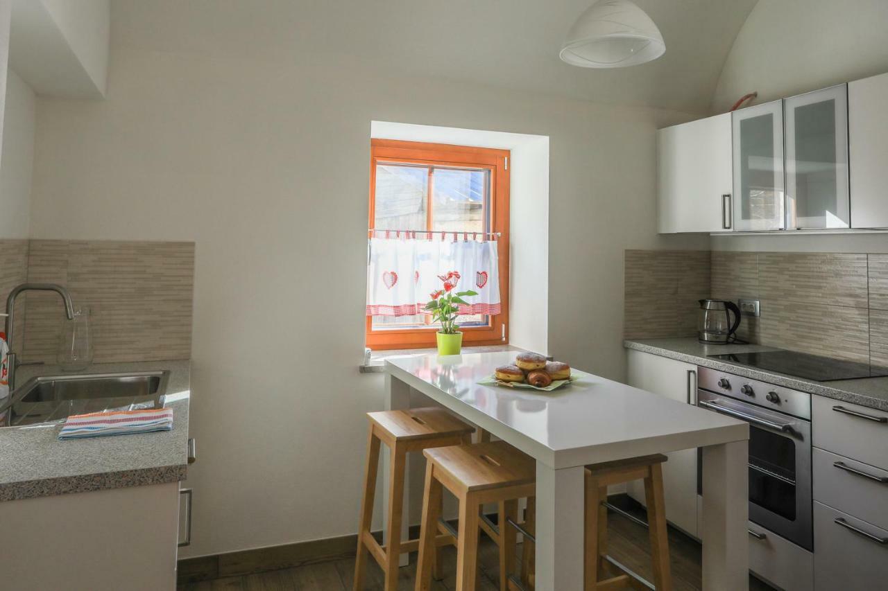 Apartmaji Tina Zgornje Gorje Luaran gambar